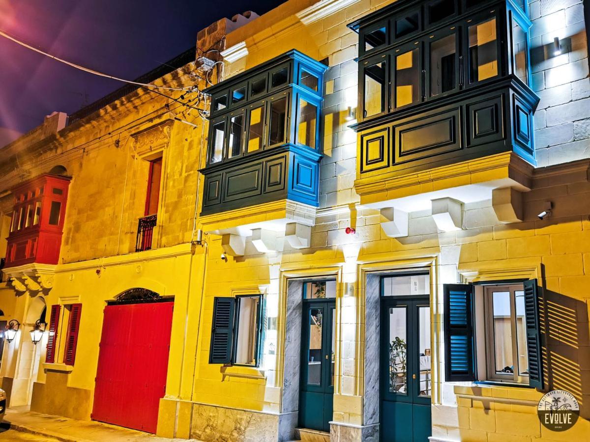 Evolve Coliving Guesthouse สลีมา ภายนอก รูปภาพ