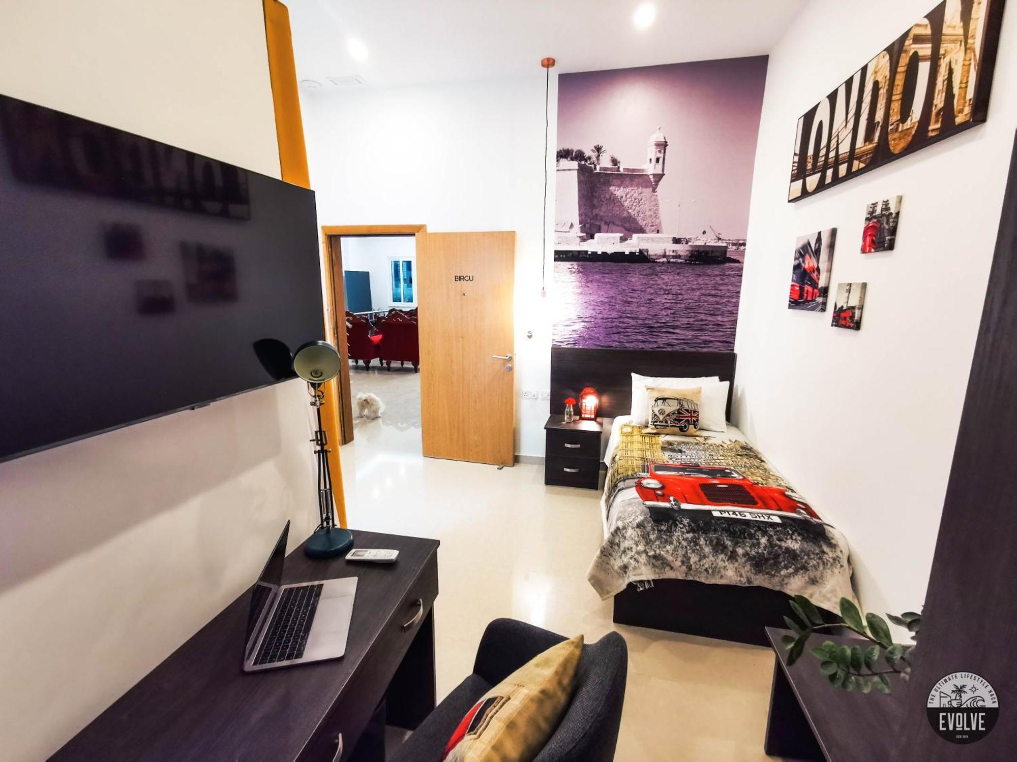 Evolve Coliving Guesthouse สลีมา ห้อง รูปภาพ