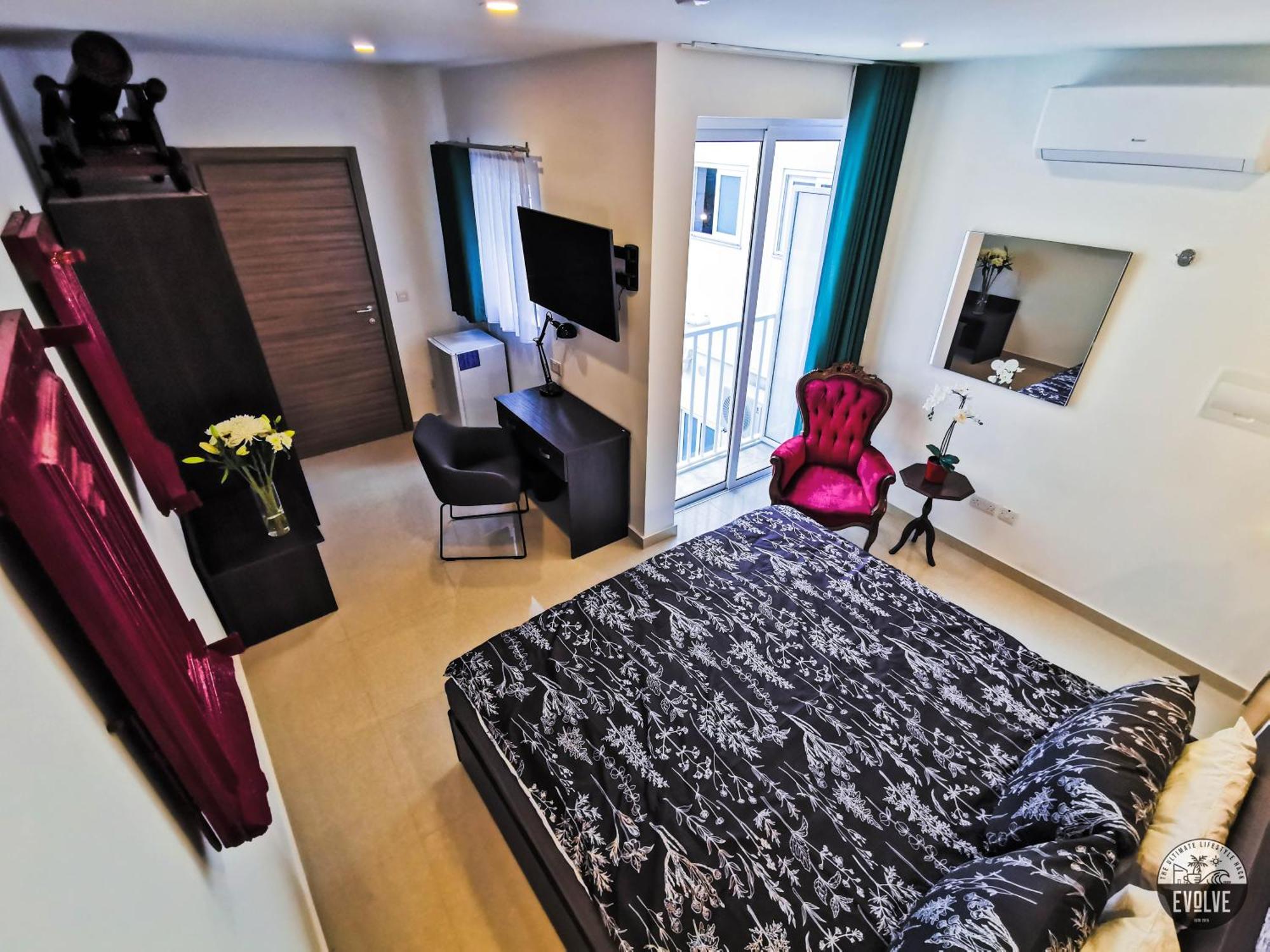 Evolve Coliving Guesthouse สลีมา ห้อง รูปภาพ